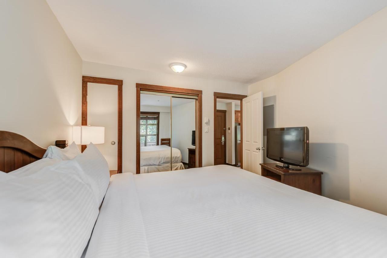Blackcomb Springs Suites By Clique Whistler Kültér fotó