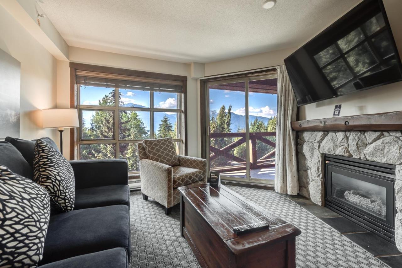 Blackcomb Springs Suites By Clique Whistler Kültér fotó